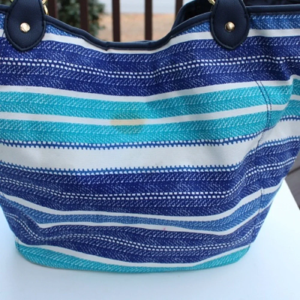 NWT Tommy Hilfiger tote bag